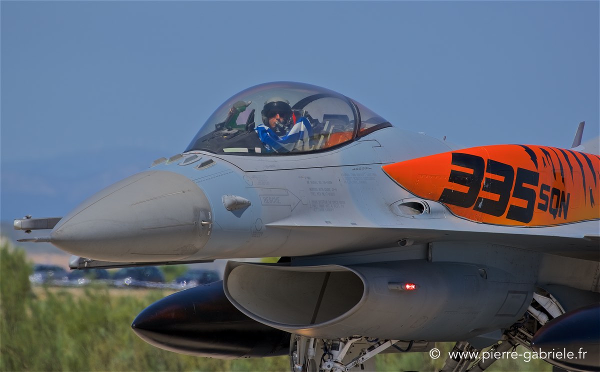 f16_1724.jpg