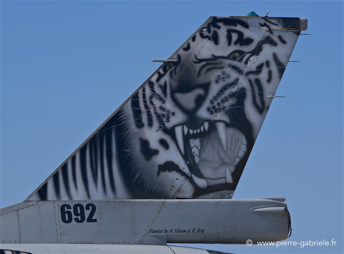 f16_1731.jpg