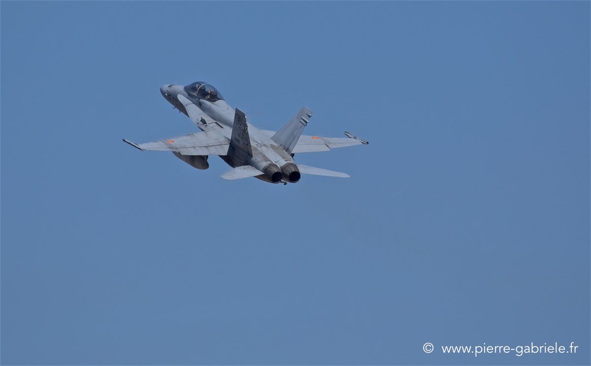 f18_1850.jpg