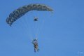 parachutistes-a74_08028