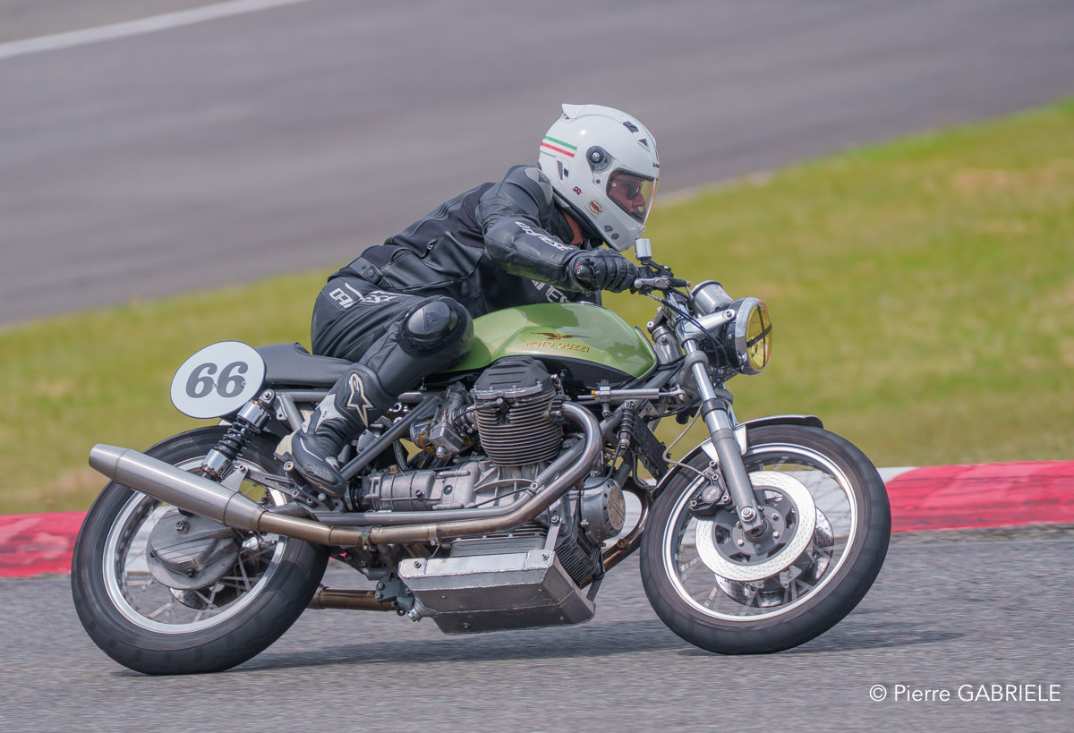 solo-a74n_02061.jpg