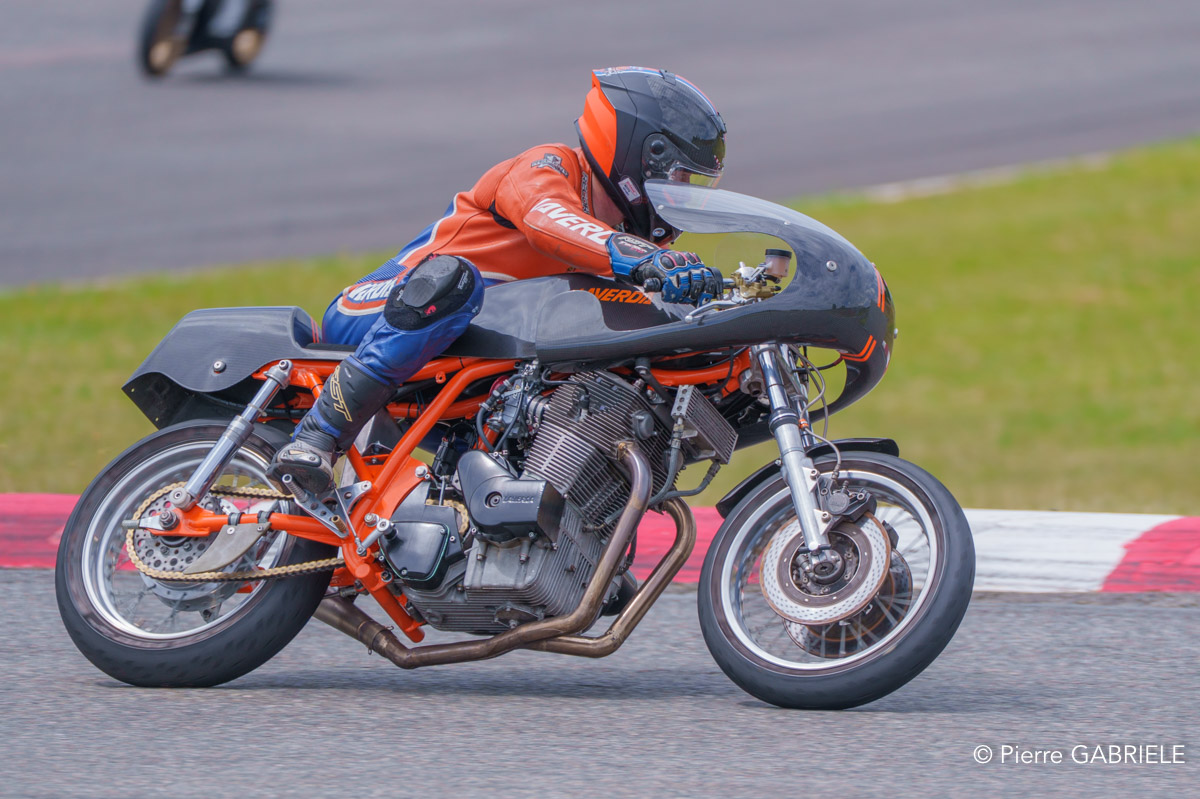 solo-a74n_02190.jpg