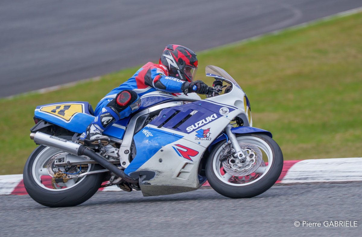 solo-a74n_02208.jpg