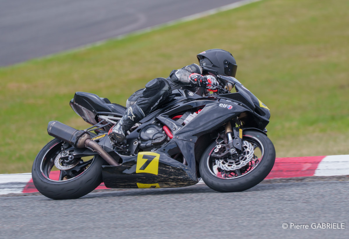 solo-a74n_02216.jpg