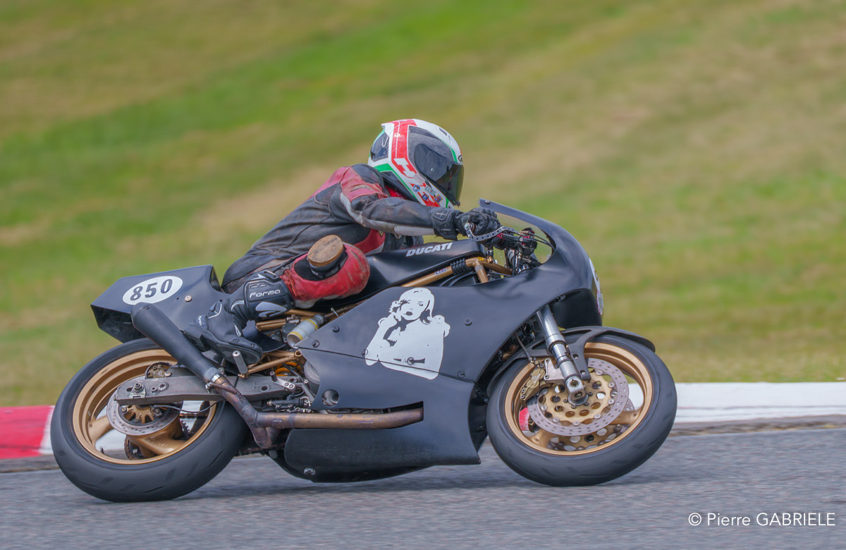 solo-a74n_02221.jpg