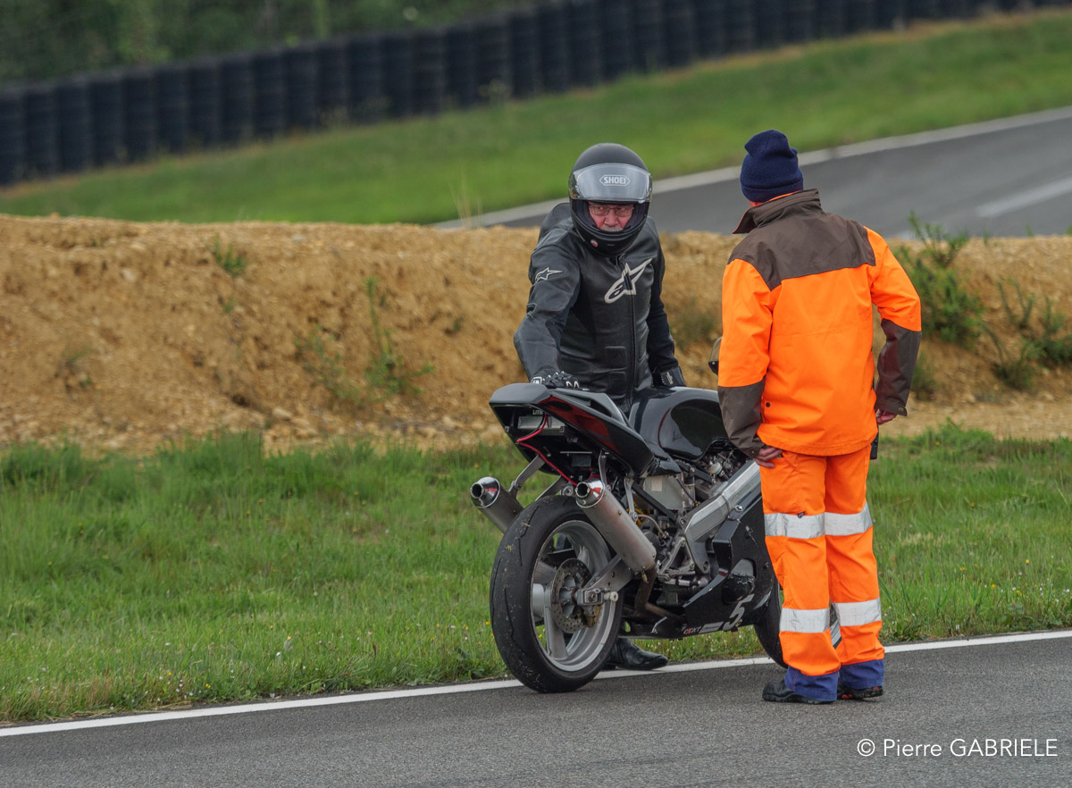 commissaire-gh6_0546.jpg