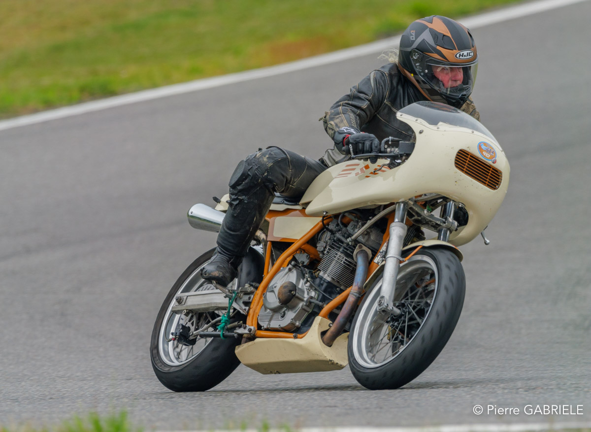 solo-gh6_1196.jpg