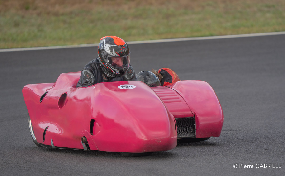side-A7V_03221.jpg