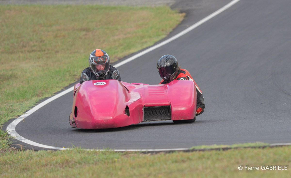 side-A7V_03234.jpg