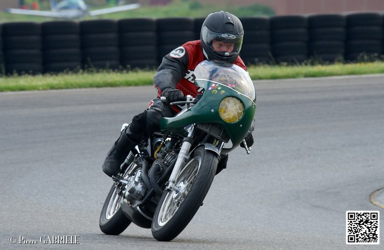 coyotes-2014-solo_5229.jpg
