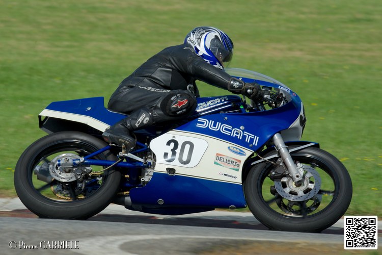 coyotes-2014-solo_5233.jpg