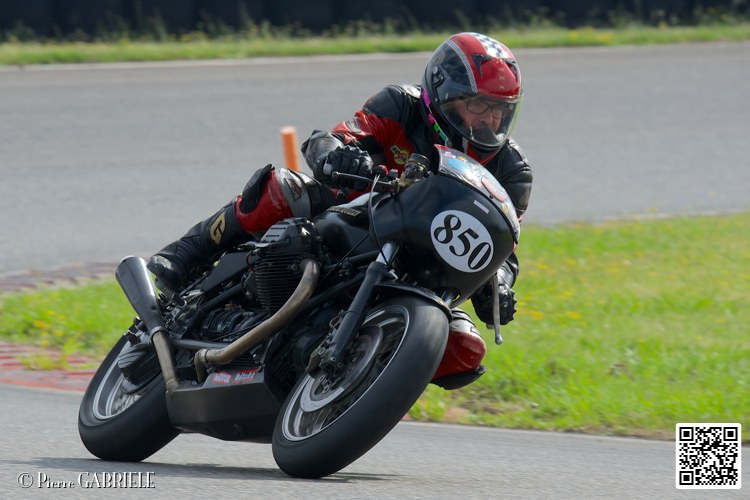 coyotes-2014-solo_5243.jpg