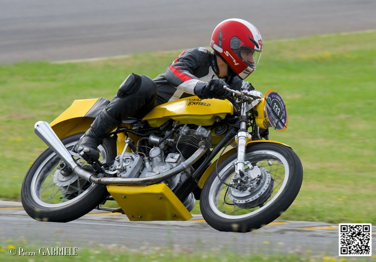 coyotes-2014-solo_4649.jpg