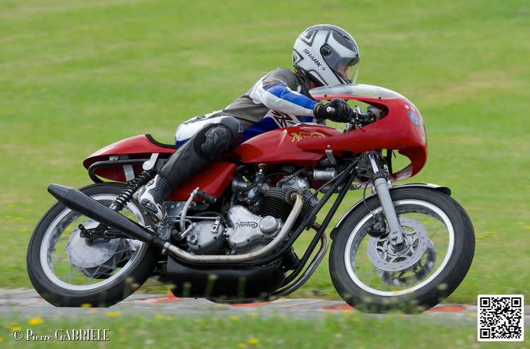 coyotes-2014-solo_4673.jpg