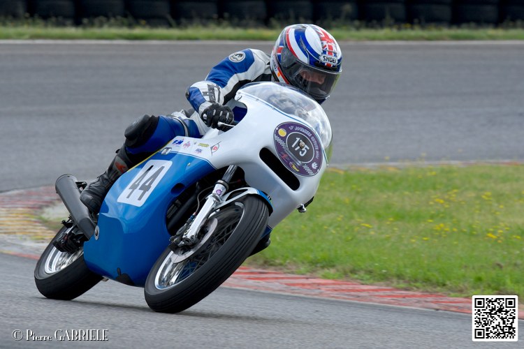 coyotes-2014-solo_4763.jpg