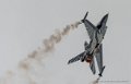 f16-g92_4693