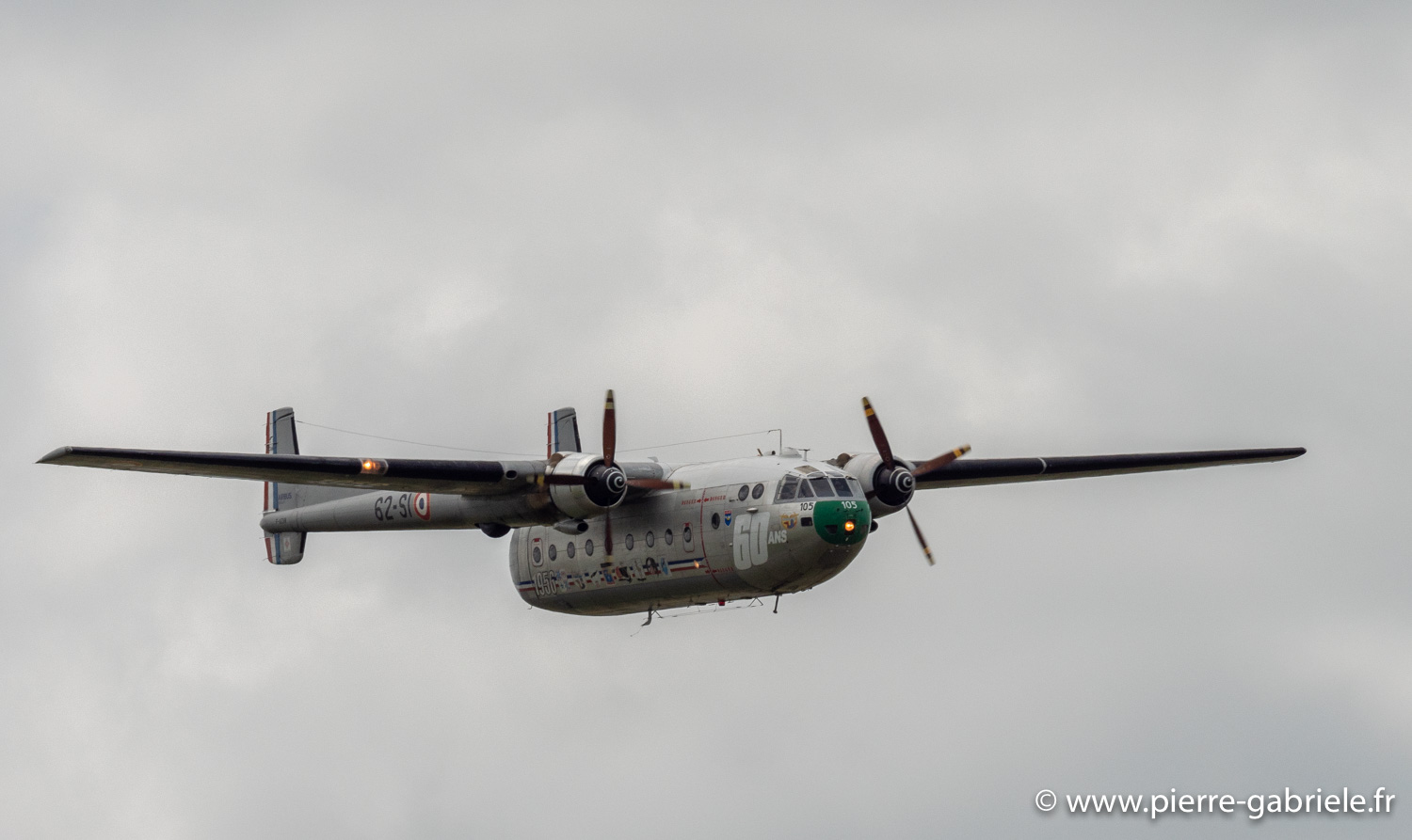 n2501-g92_4062.jpg