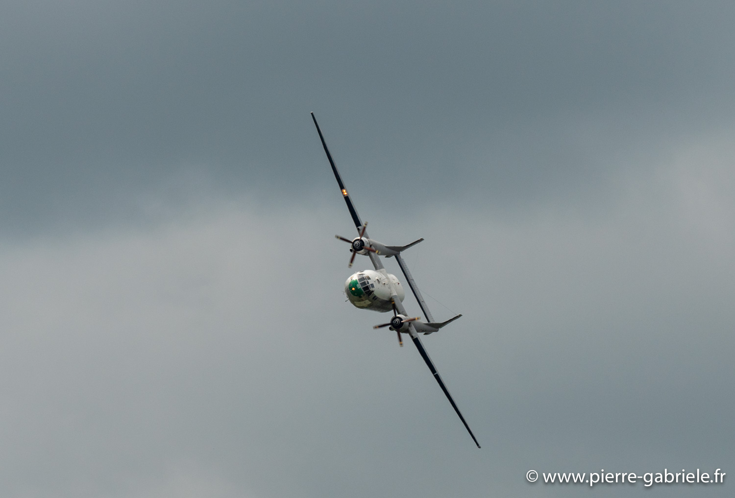 n2501-g92_4724.jpg