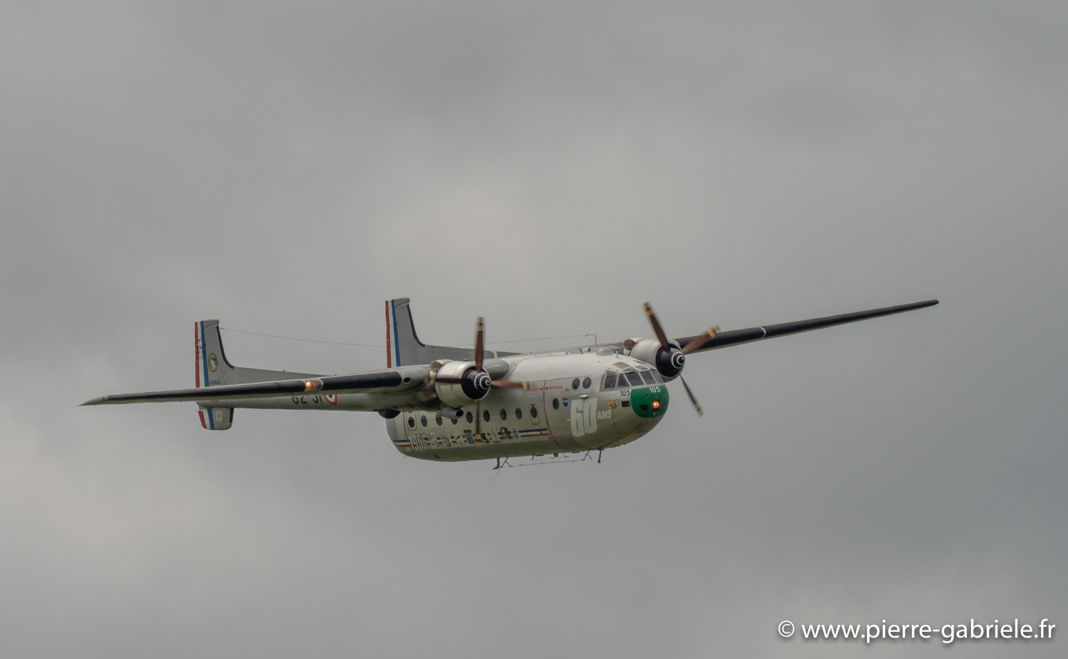 n2501-g92_4726.jpg