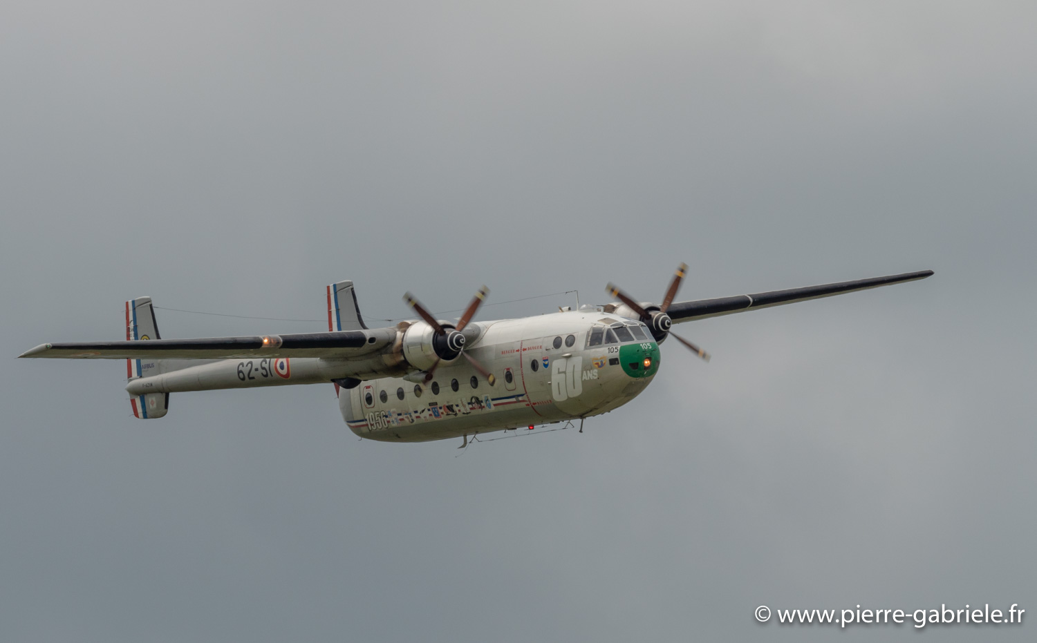 n2501-g92_4727.jpg