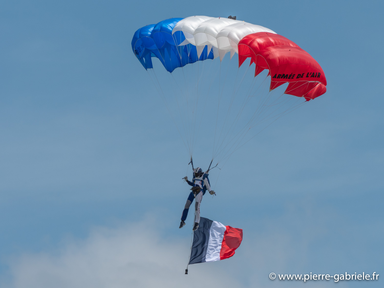 paras-g92_3907.jpg