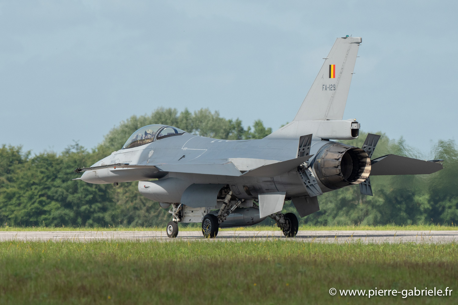 f16-g91_3092.jpg