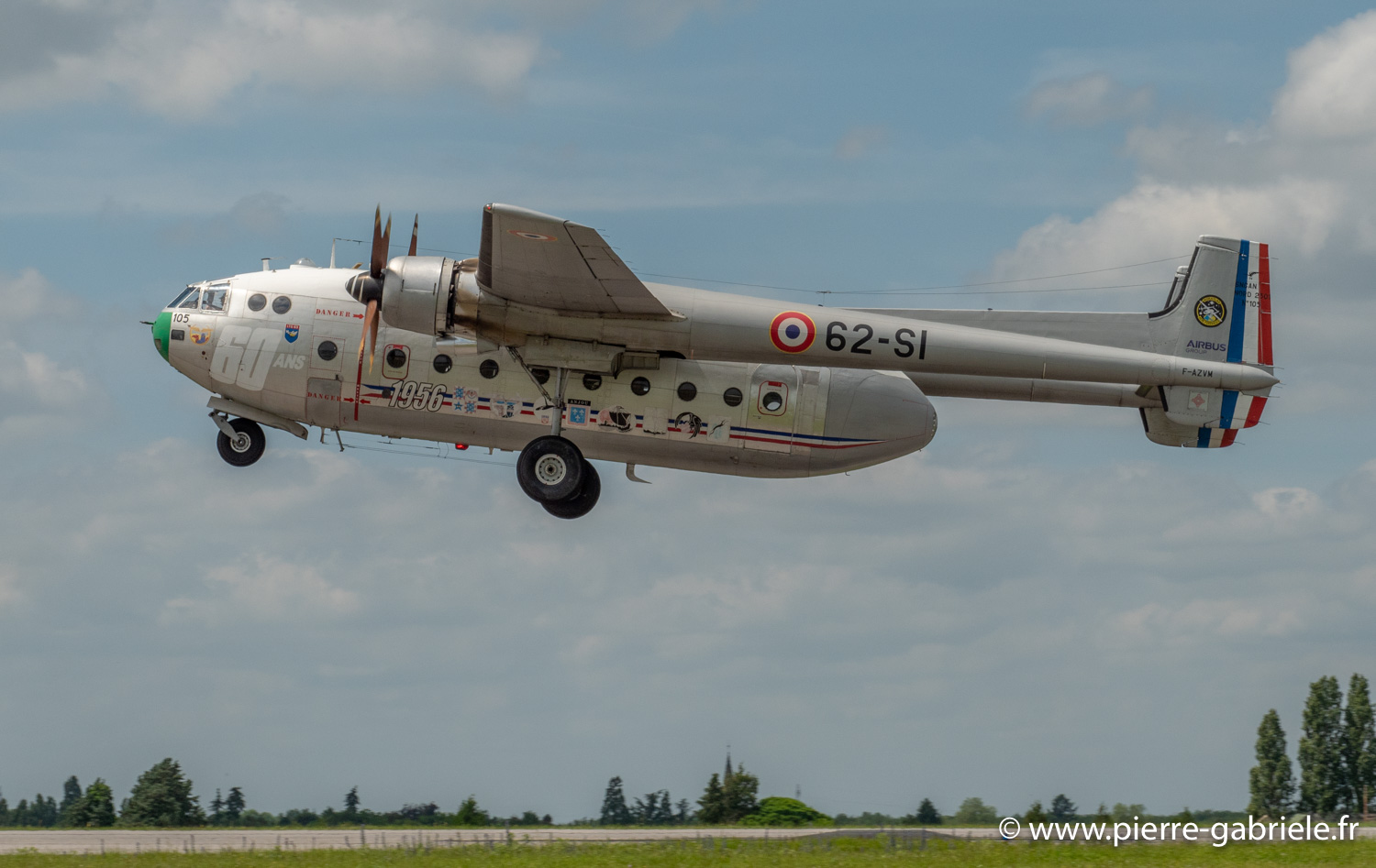 n2501-g91_3400.jpg