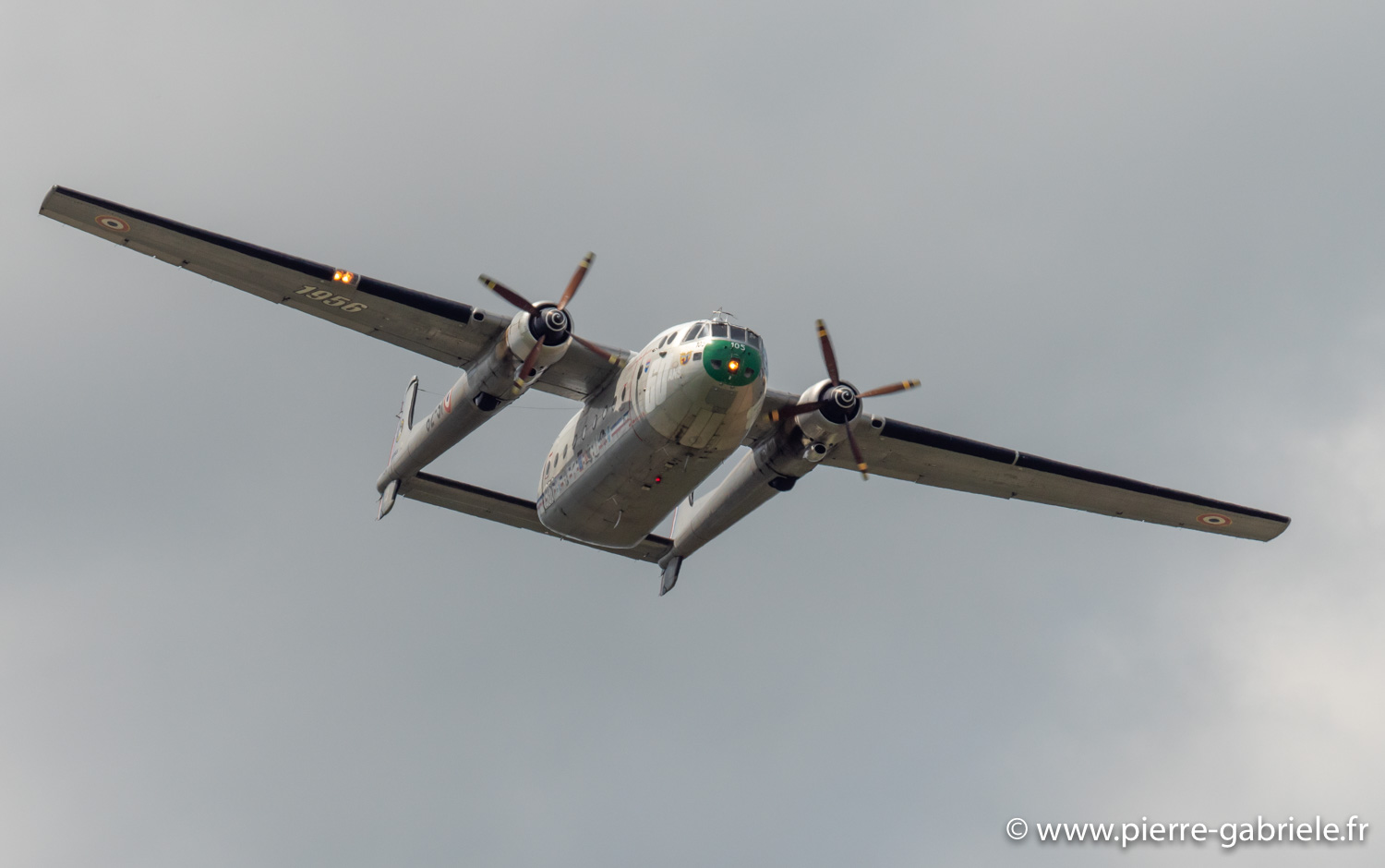 n2501-g92_3503.jpg