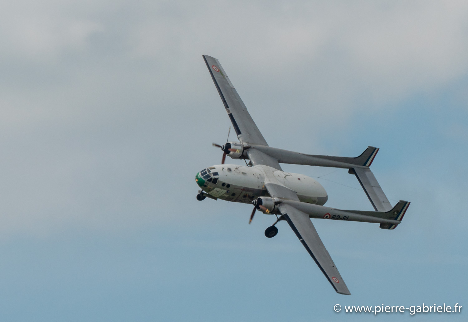 n2501-g92_3512.jpg