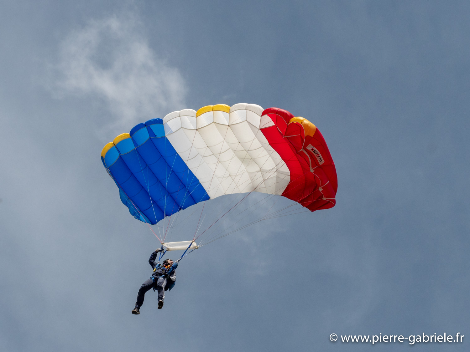 paras-g91_3310.jpg