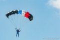 paras_7048